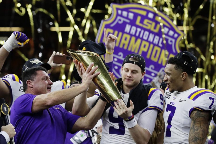 College football playoff needs to be expanded