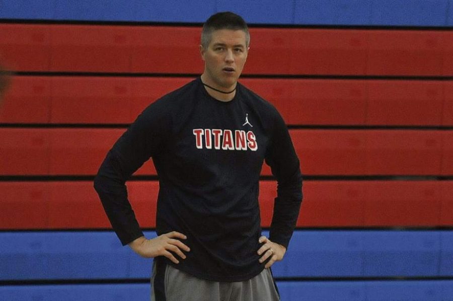 Head coach Rob Niederberger