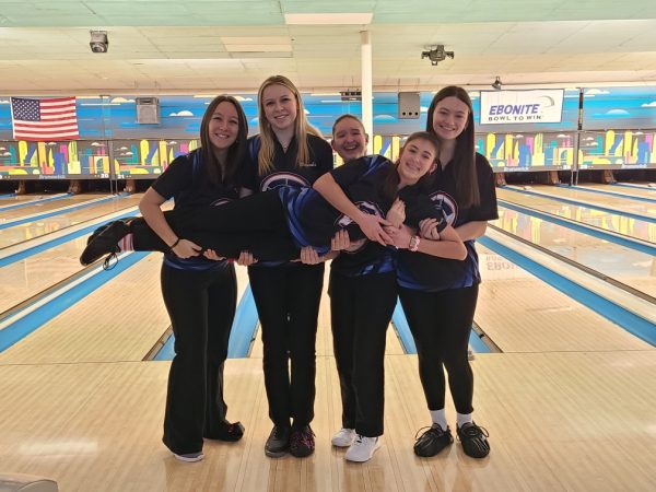 Girls Bowling builds successful season from almost nothing