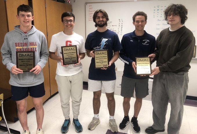 Brady+McGuire%2C+Matt+Purucker%2C+Jack+Salego%2C+Joey+Duty+and+Will+Emmons+show+off+their+Award+of+Excellence+plaques+from+DMAC+Spring+Festival.+show+off+their+Award+of+Excellence+plaques+from+DMAC+Spring+Festival