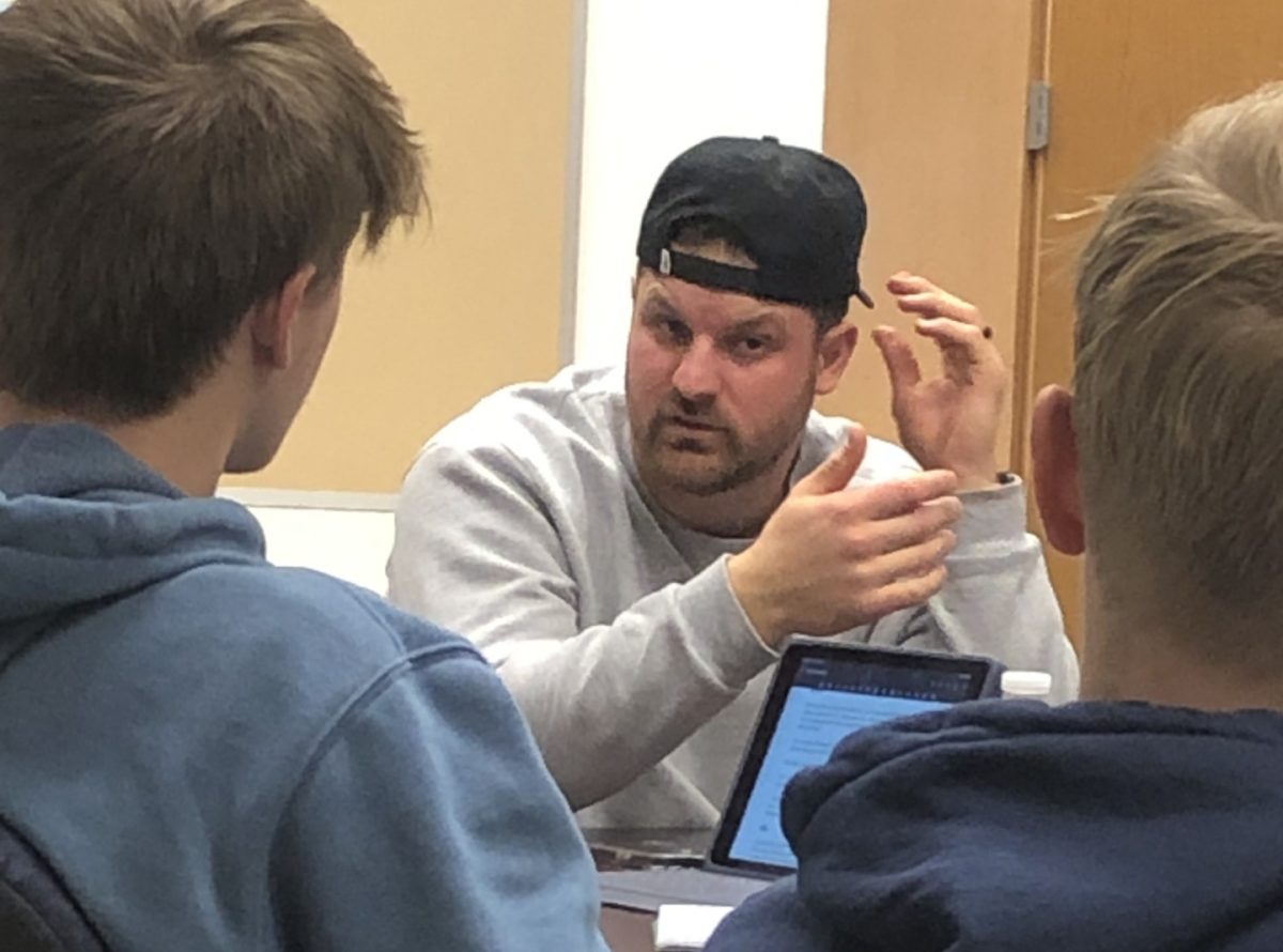 Steelers long snapper Christian Kuntz talks with students at Shaler Area HS